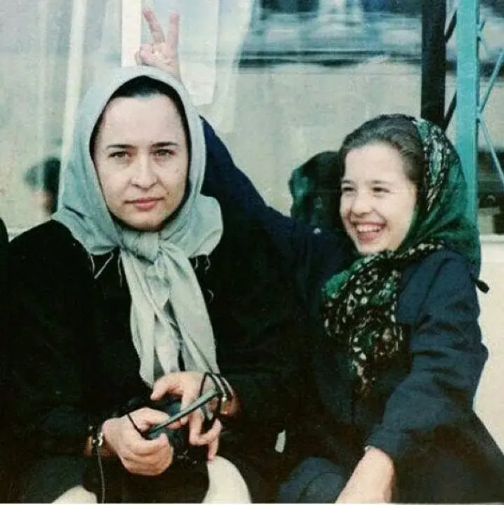 artistspix_1707244659_3296929618232298442_50837516805_11zon