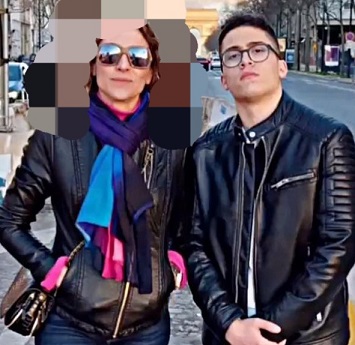 ویشکا اسایش یکی از بازیگران مطرح و سرشناس ایرانی در اینستاگرامش از استایل عجیب خود در حال خوشگذرانی در پاریس به همراه پسرش عکسی منتشر کرد.