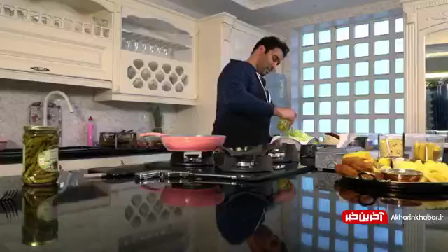 پوریا پورسرخ