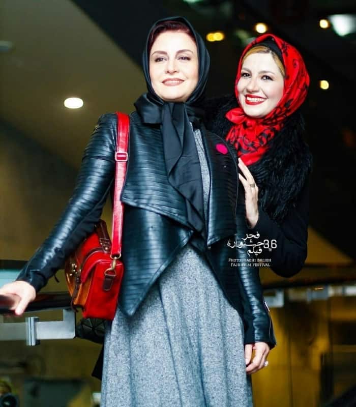 مریلا-زارعی-و-خواهرش