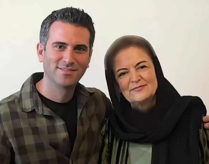 هوتن شکیبا و مادرش