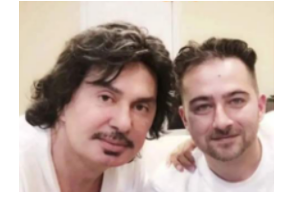 تصویر شهرام صولتی و فرزندش