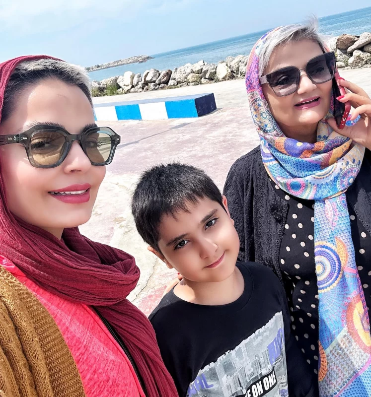 سپیده خداوردی