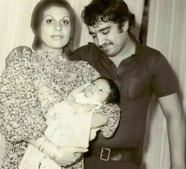 تصویر گوهر خیراندیش در اولین زایمان