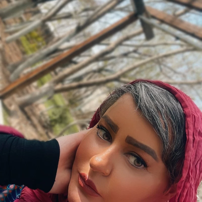 نعیمه نظام‌دوست