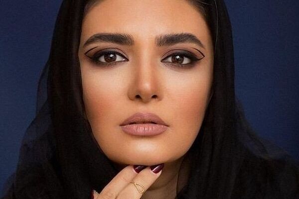 عکس عاشقانه لیندا کیانی با برادر جذاب و ناشناخته‌اش!