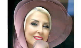 جدیدترین عکس از مرجانه گلچین با دسته گل فوق میلیونی ! / متفاوت تر از همیشه !