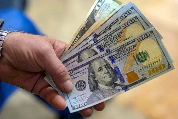 پیش‌بینی جذاب از آینده قیمت دلار و طلا تا پایان سال