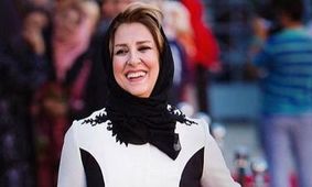 مانتوی شوکه‌کننده مرجانه گلچین؛ خلاقیت یا جنجال؟