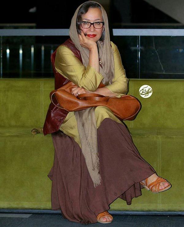 بیوگرافی آزیتا حاجیان، همسر سابق محمدرضا شریفی نیا | وب 