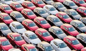 بلاتکلیفی قیمت خودروی داخلی بیشتر شد / وزارت صمت بیانیه داد