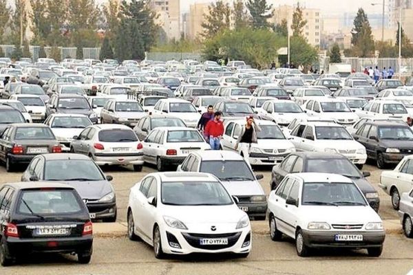 آشفتگی در بازار خودرو؛ پیش‌بینی شوکه‌کننده برای دی ماه!