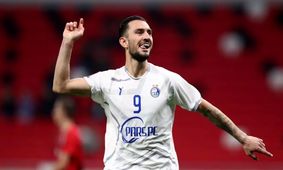 هزینه‌سازی مهاجمان ناکارآمد برای استقلال/ ساپینتو چراغ قرمز نشان داد