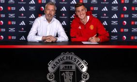 ستاره جدید اولدترافورد معرفی شد/ بنجامین ششکو رسماً قرمزپوش شد