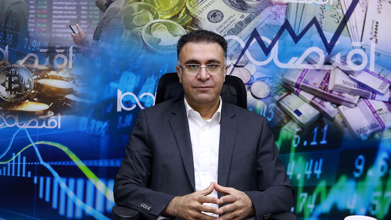 روایتی از تهدید بانک مرکزی درباره ارز واردات خودرو/ گفتند اگر به خودرو ارز بدهیم نمی توانیم دارو بخریم+ فیلم