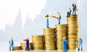 دستمزد 1404 کارگران به مذاکرات عمان گره خورد