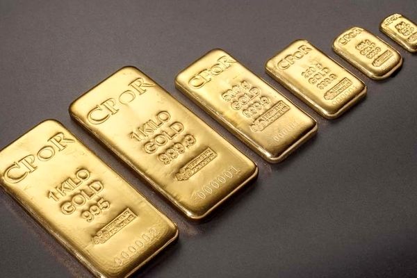 طلا در مرز حساس / بخریم یا دست نگه داریم ؟