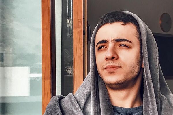 خانه مجردی علی شادمان با دکوراسیون لاکچری و شگفت‌انگیز!
