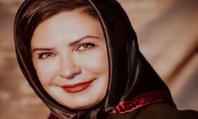 عکسی بامزه از کودکی بازیگر سریال در پناه تو / لعیا زنگنه در 5 سالگی !