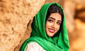 عکس باورنکردنی از پسر سرنا امینی ! / خانم بلاگر پسر هم قد خودش دارد !