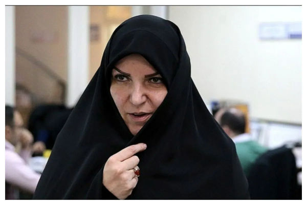 معصومه آقاپور علیشاهی اقتصاددان زن مجلس؛ از نقد نظام بانکی تا مشاورت رئیس‌جمهور!
