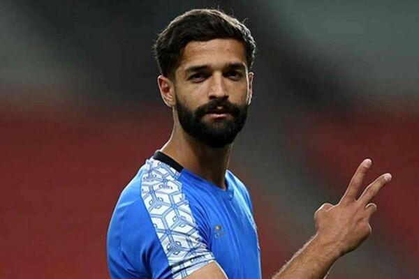 ماندن آرمین سهرابیان در استقلال تا پایان فصل قطعی شد!