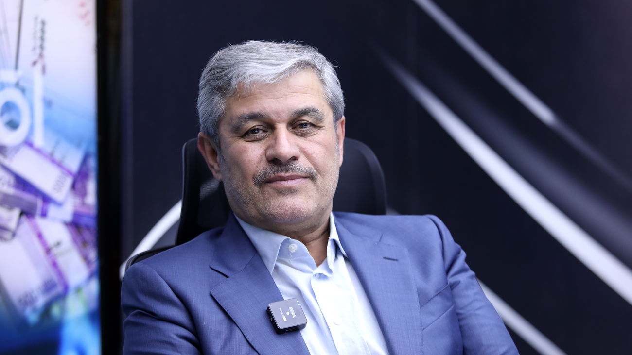 تاجگردون: همسان سازی حقوق بازنشستگان یعنی افزایش یک میلیون و700هزارتومان ، نه بیشتر+ فیلم