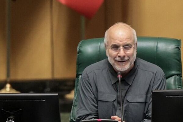 قالیباف: کشتی‌گیران ثابت کردند که ایران همیشه می‌تواند برتری خود را نشان دهد
