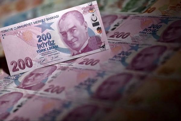 قیمت لیر ترکیه امروز شنبه 15 آذر 1404