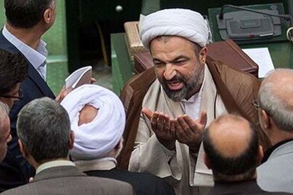 درگیری لفظی رسایی و قالیباف در مجلس: «اگر بخواهید خفه شویم، خفه می‌شویم!