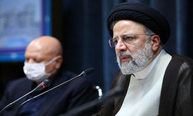 ببینید / درخواست جالب یک زن از ابراهیم رئیسی / همه گریه کردند !