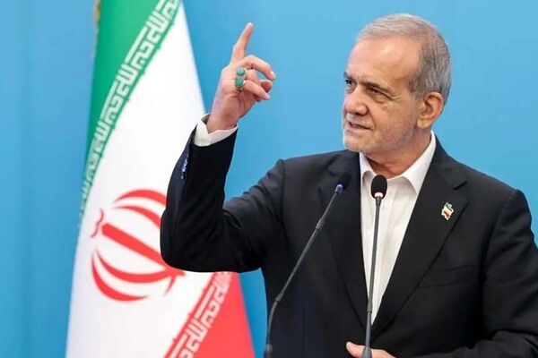 پزشکیان: این حضور شکوهمند، شگردهای بدخواهان ملت را نقش بر آب کرد