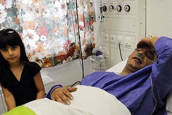 برای سلامتی شهرام شکوهی دعا کنید؛ خواننده محبوب با چالش‌های قلبی دست و پنجه نرم می‌کند