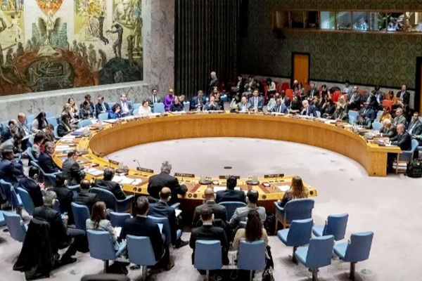 بازگشت به خان نخست/درباره برجام، مکانیسم ماشه و چشم‌انداز آینده ایران