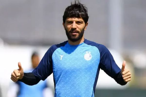 ازبکستانی‌های استقلال طلسم شده‌اند/ماشاریپوف رباط صلیبی داد!