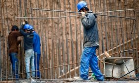 ۳۰۰ گرم گوشت در برابر یک روز کارگری / ناعدالتی تا کجا ؟!