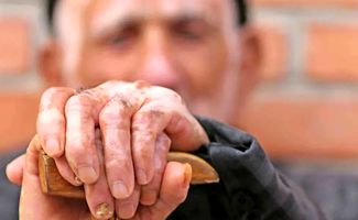 شوک تازه به بازنشستگان/ مراکز درمانی قراردادها را فسخ کردند