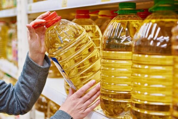  زنگ خطر برای بازار روغن / واردات زمین خورد !