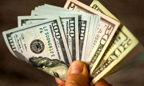 سه چشم‌انداز برای آینده قیمت دلار