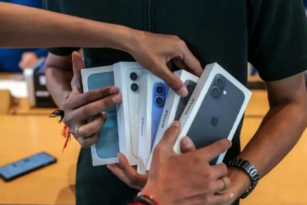 قیمت گوشی سامسونگ، شیائومی و آیفون امروز یکشنبه 19 مرداد 1404