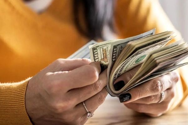 قیمت دلار امروز یکشنبه 3 اسفند ۱۴۰۴