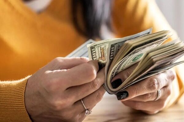 قیمت دلار امروز یکشنبه 3 اسفند ۱۴۰۴