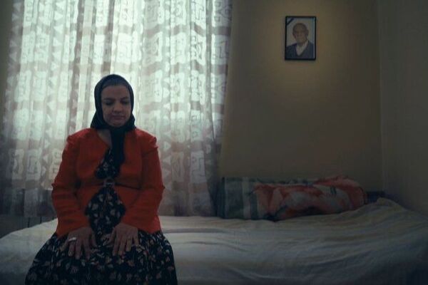 واقعیتی که «نارکیس» برای شما فاش نمی‌کند: دوری از احساسات سرد!