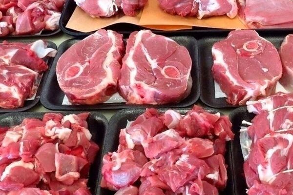  ورود محموله‌های جدید گوشت به کشور/ قیمت گوشت قرمز کاهشی می‌شود؟ 