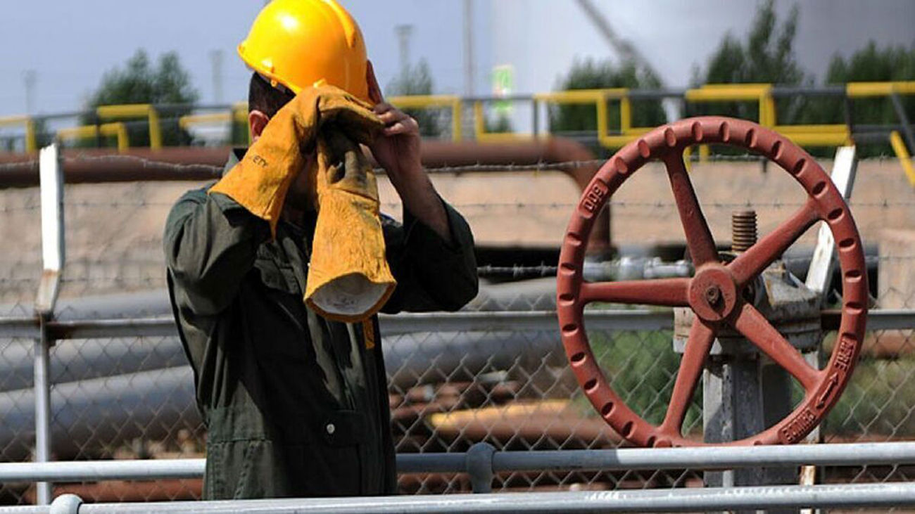 چرا کارگران از تعطیلی روزهای داغ محرومند؟