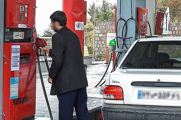 آیا قیمت بنزین افزایش می‌یابد؟ صحبت‌های جدید وزیر نفت