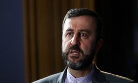 غریب آبادی: اسنپ بک فعال شود، ایران بی‌درنگ پاسخ می‌دهد