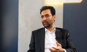 کنایه آذری جهرمی درباره عملکرد برخی از اعضا دولت