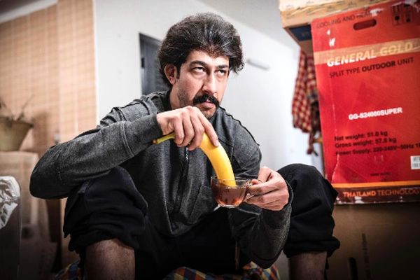 بهرام افشاری: دوستام جلوی مدرسه دخترونه شیطونی می‌کردن، من فقط مستقیم می‌رفتم خونه!