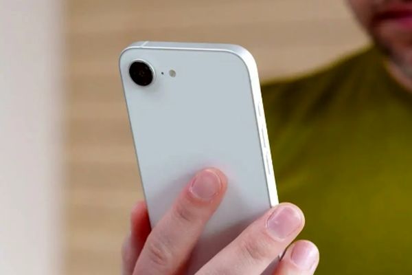 رقابت داغ بازار موبایل؛ / پرفروش‌ترین گوشی جهان معرفی شد